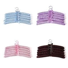 Atlas qopqog'ini yopdi